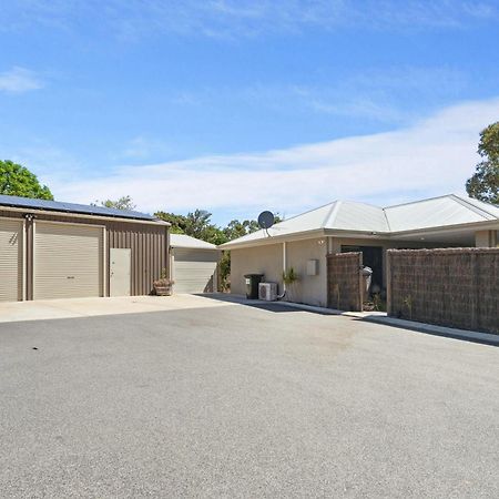 Tranquil Gumnut Cottage - Close To Airport Perth Exteriör bild