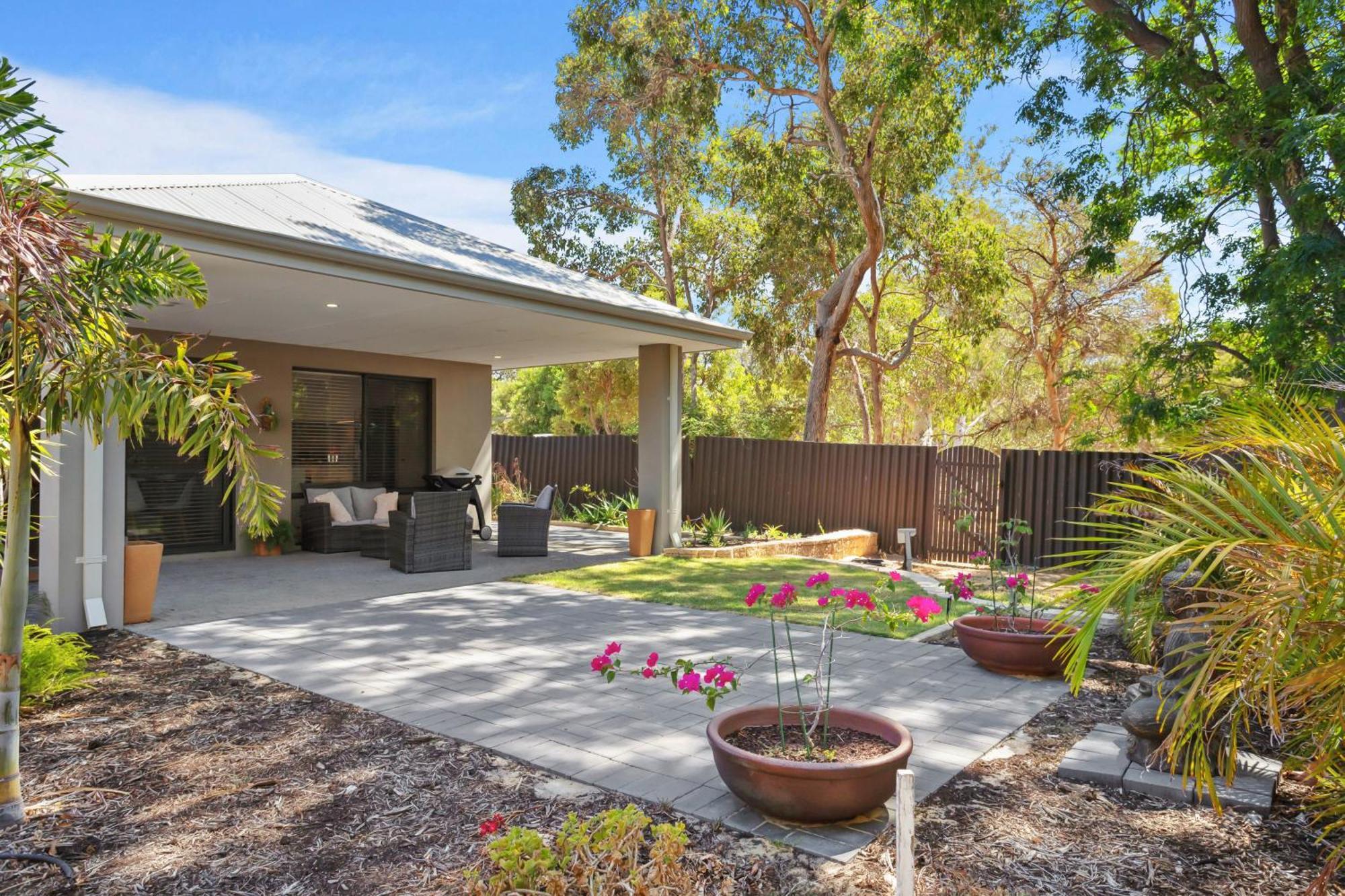 Tranquil Gumnut Cottage - Close To Airport Perth Exteriör bild